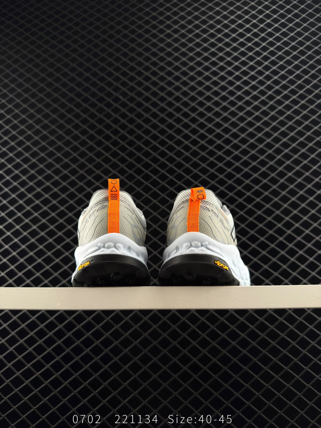 New Balance Fresh Foam X Hierro v8